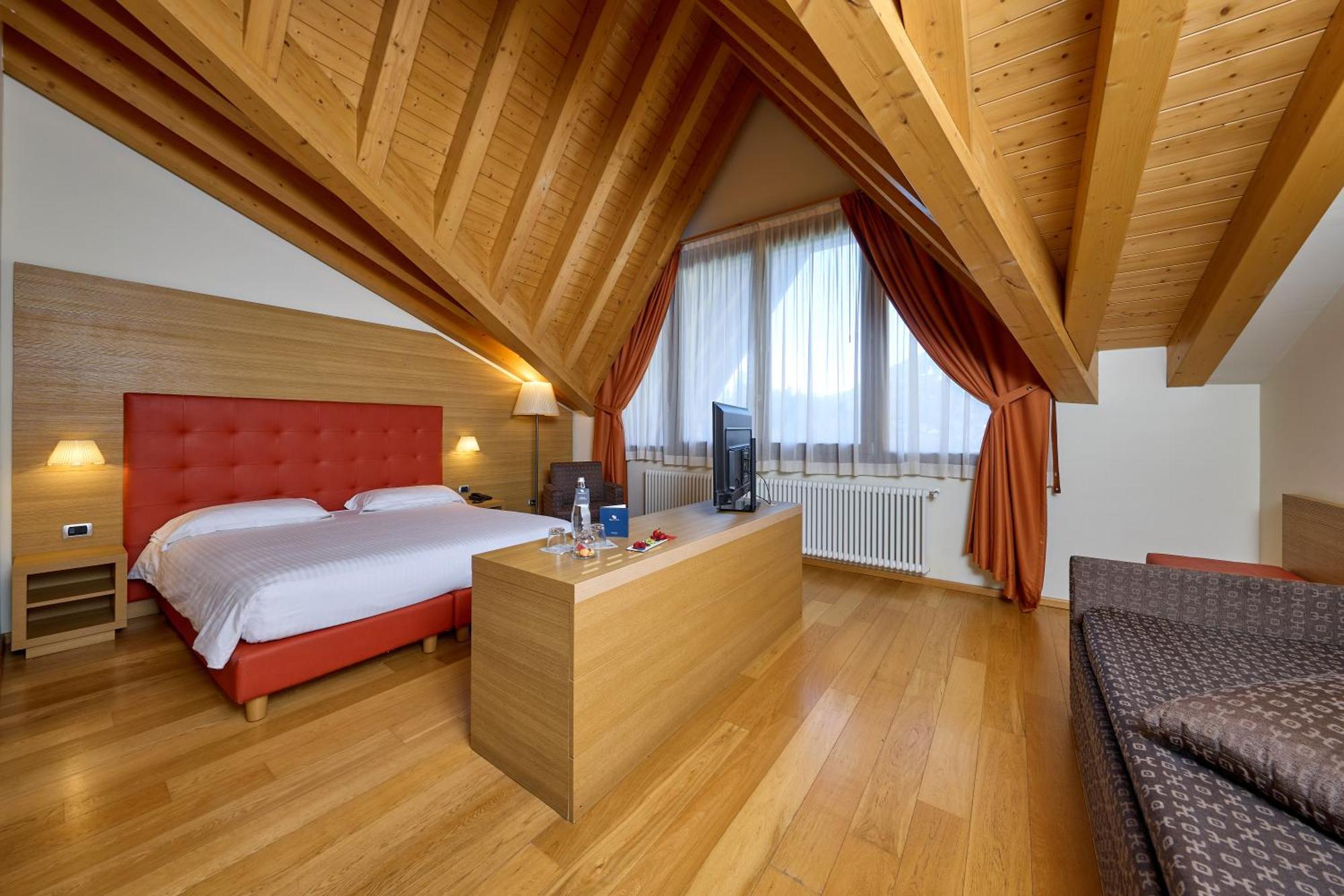 Blu Hotel Acquaseria Ponte Di Legno Eksteriør billede